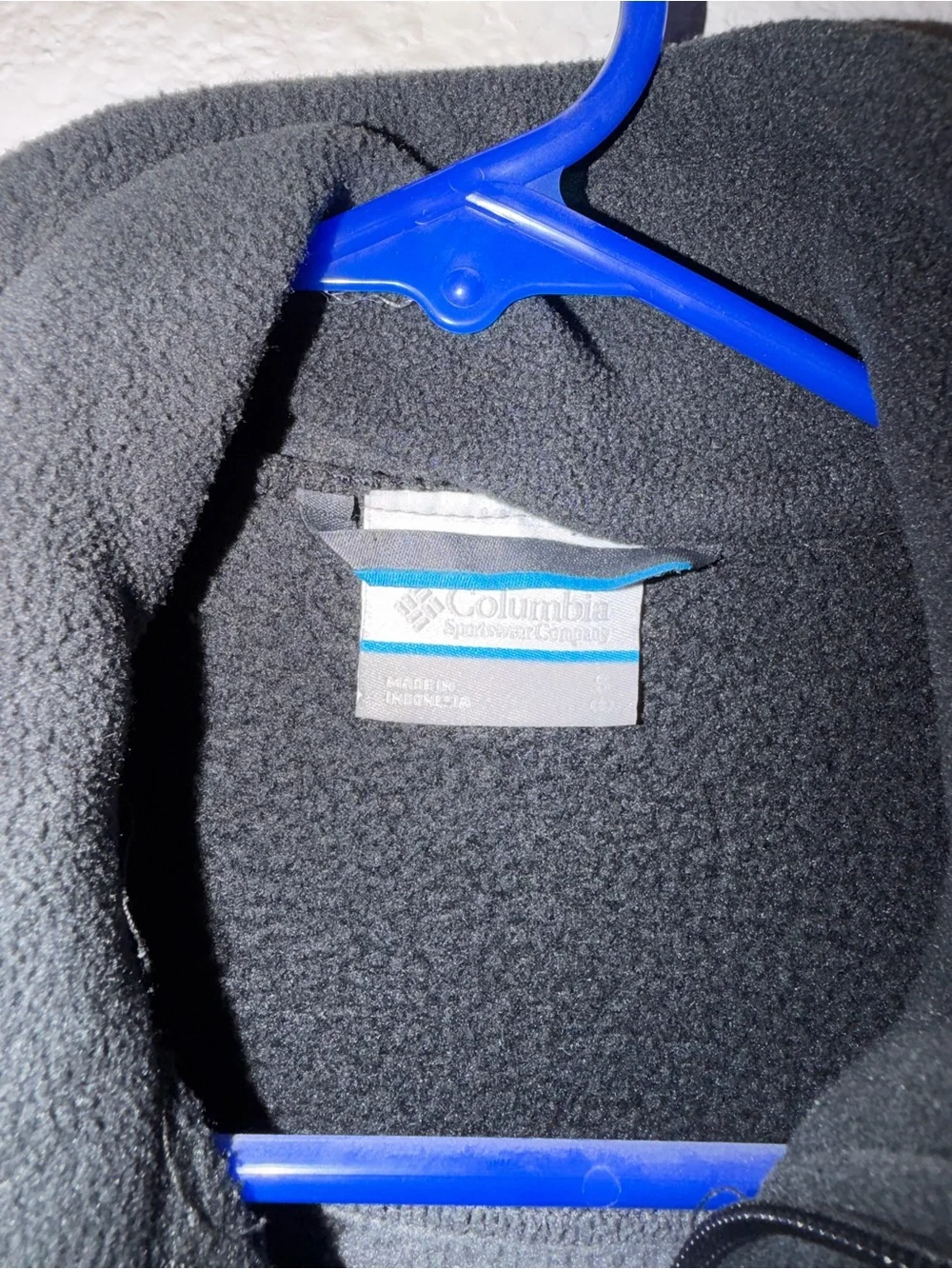 Columbia Black Fleece Full-Zip Jacket- boys small.